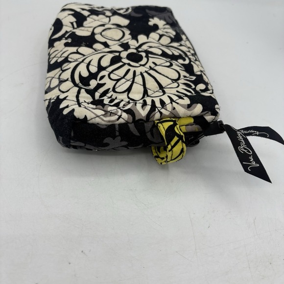 Vera Bradley Bag Cosmetic Make Up Small Baroque Travel Case Black 6"x4" Lined - Picture 6 of 9